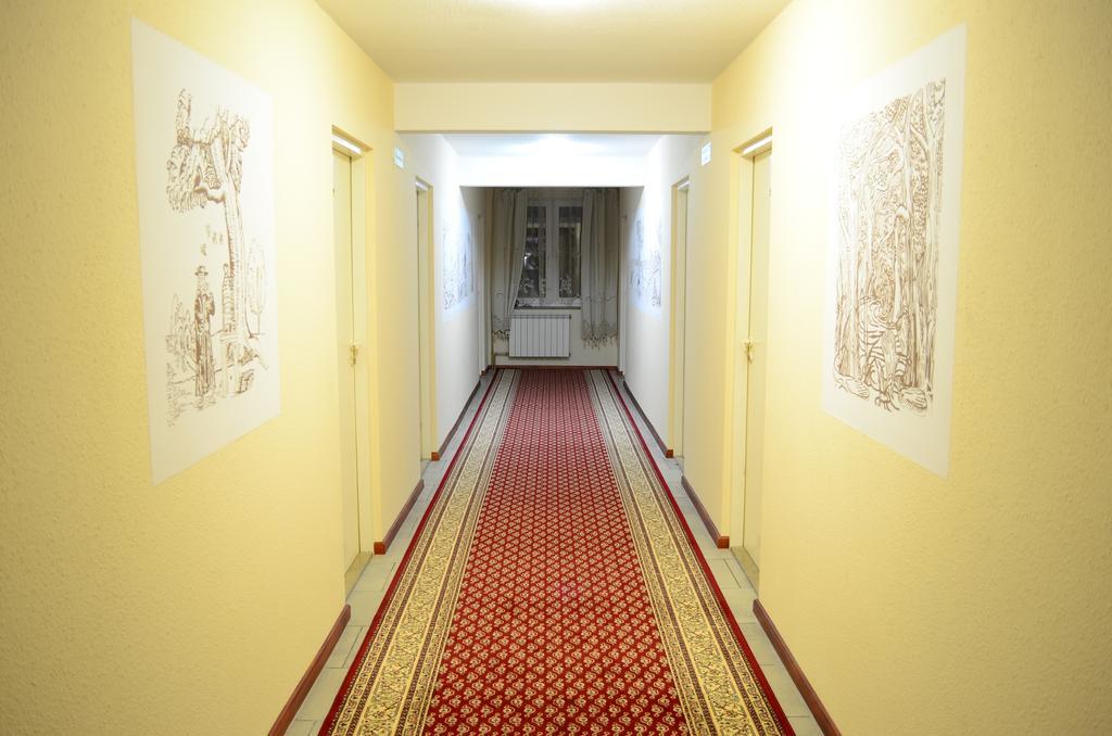 Zajazd Bartnik Hajnówka Kültér fotó